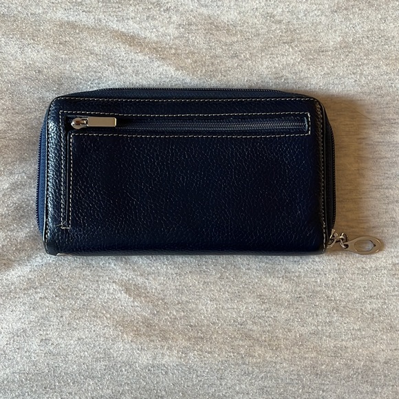 Italian Wallet w/ Detachable Wrist Strap - Picture 2 of 5